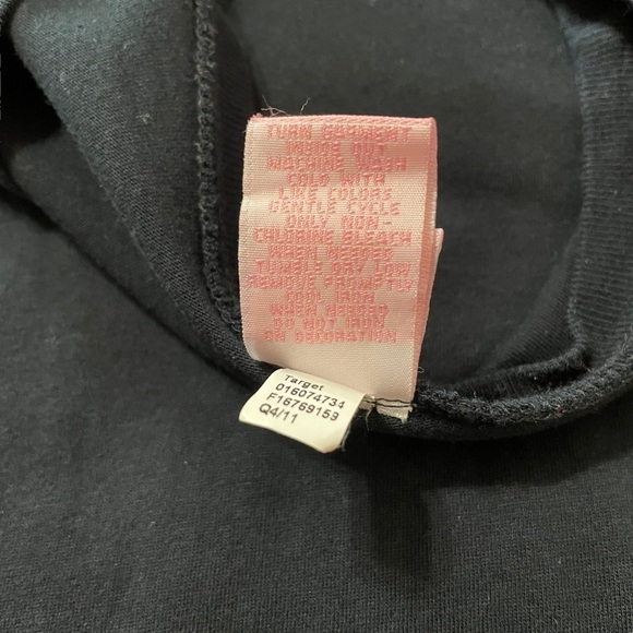 Target Black Long Sleeve Heart Print Shirt with Red and Pink Hearts. Size Medium - Picture 6 of 10